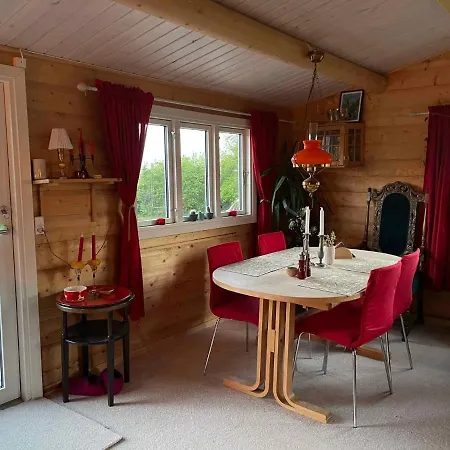 Valhallavej 19, 4200